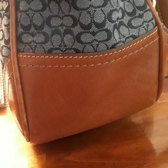 SOLD SALE Large Coach Purse - Picture 8 of 8